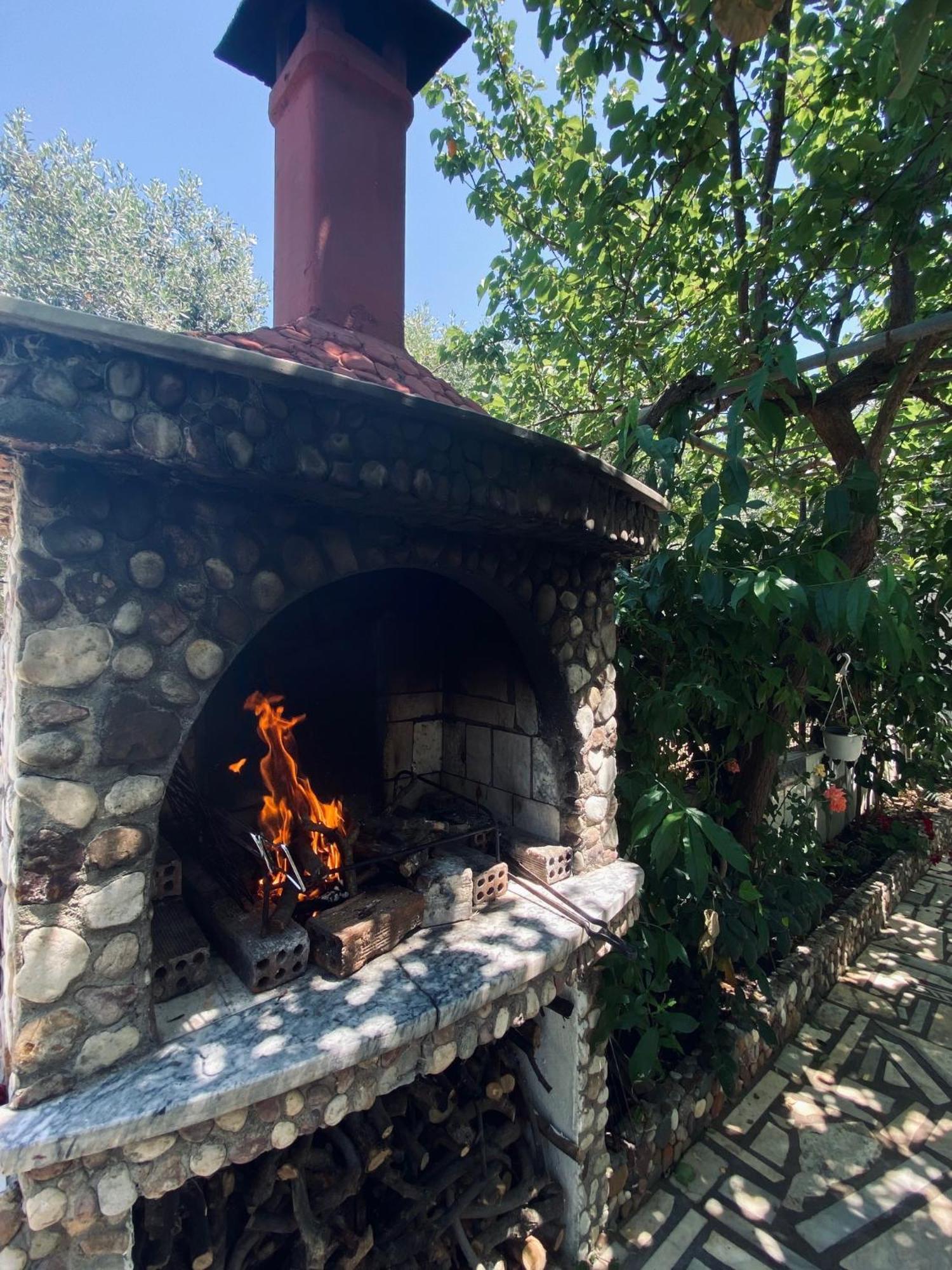 Garden Guesthouse Skála Kallirákhis 外观 照片